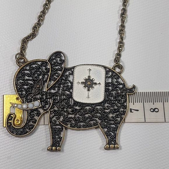Elephant Pendant Off White Enamel Brass Chain Large Necklace - Picture 9 of 10